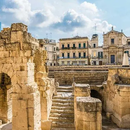Origini - Apartment With Private Garden Lecce Exterior photo