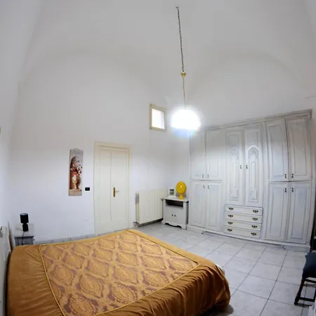 Origini - Apartment With Private Garden Lecce Exterior photo