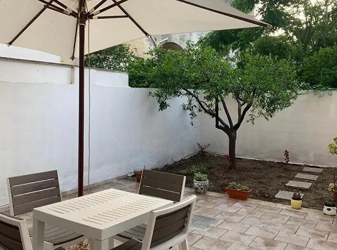 Origini - Apartment With Private Garden